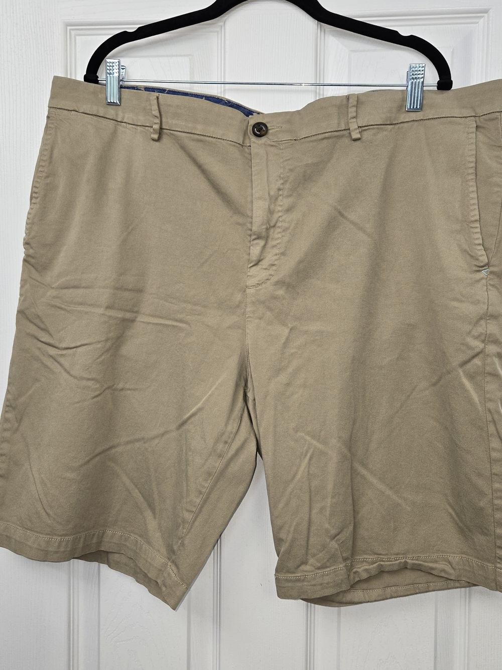 ​Tommy Bahama Men’s Boracay Chino Shorts Khaki Stretch Resortwear Classic Sz 42